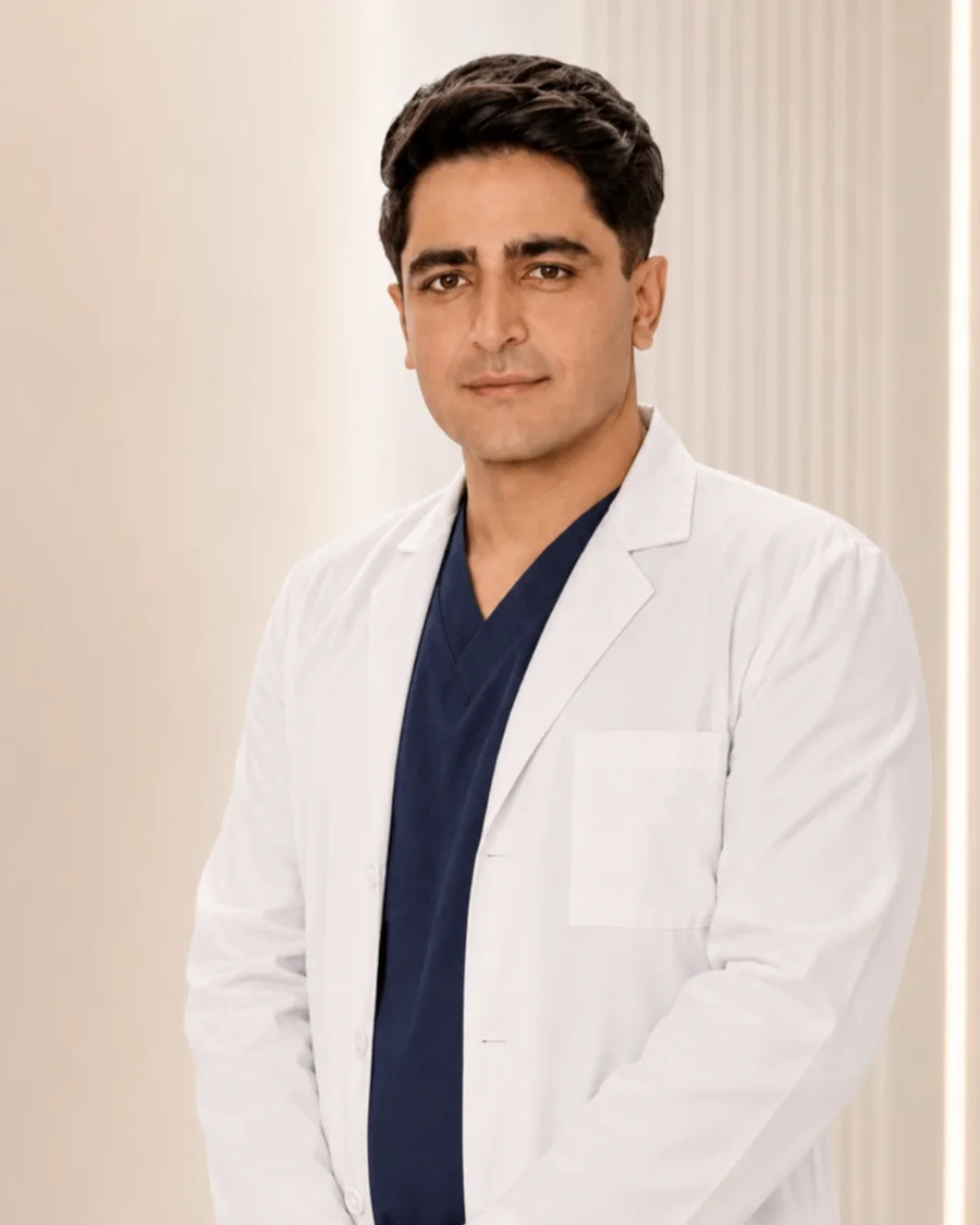 تصویر دکتر فاروق کریمی